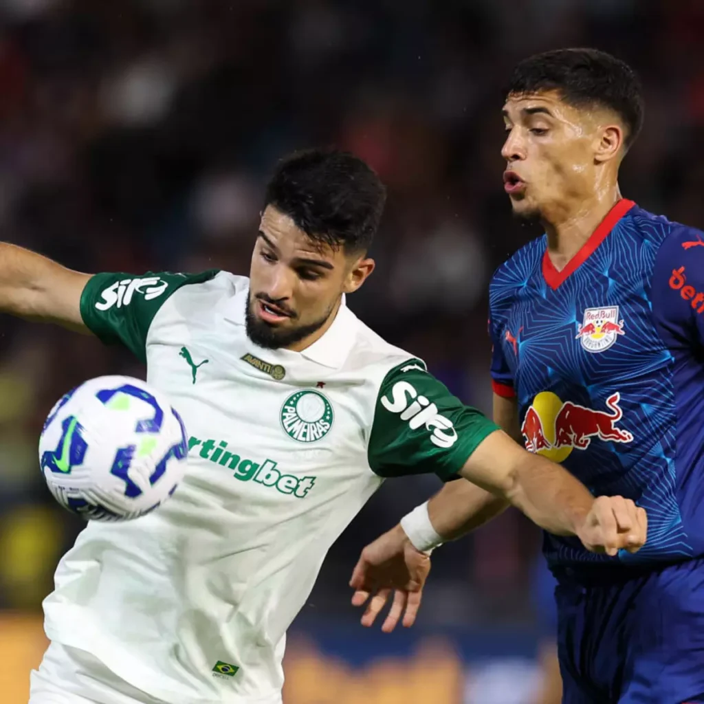 Palmeiras atropela Bragantino em virada pelo Brasileirão