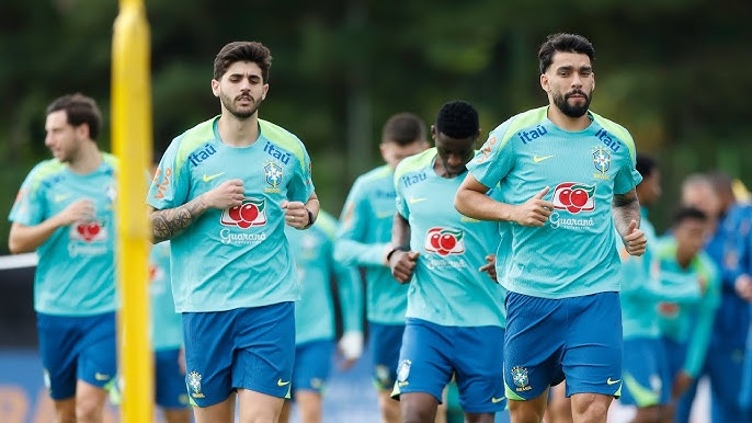 Seleção Brasileira treina para amistosos contra africanos.