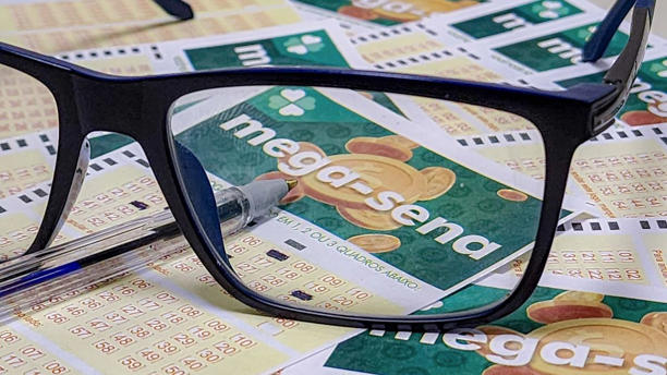 AA1IaBox Prêmio de R$ 1 bilhão: Veja curiosidades sobre a Mega da Virada